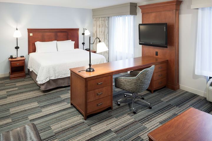 Room 11 of 31
