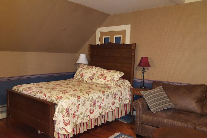 Room 22 of 51