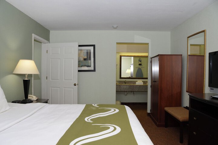 Quality Inn & Suites Covington