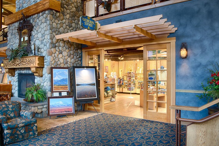Gift Shop 12 of 16