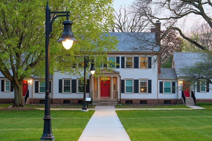 Dearborn Inn Autograph Collection