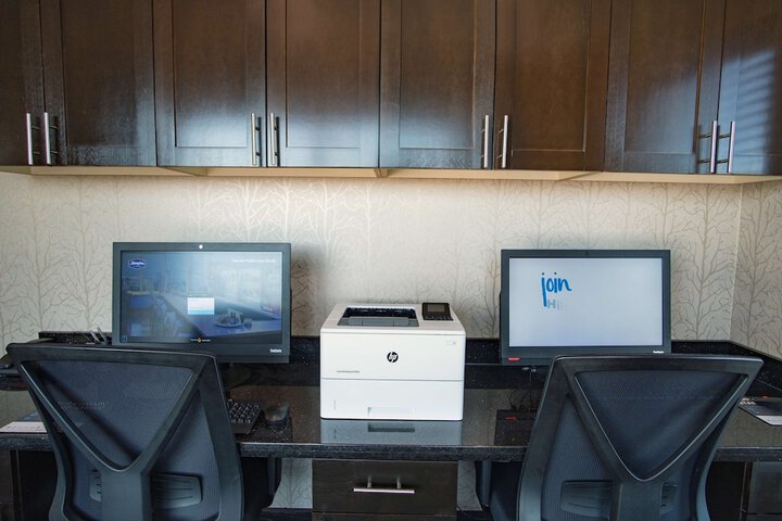Business Center 58 of 58