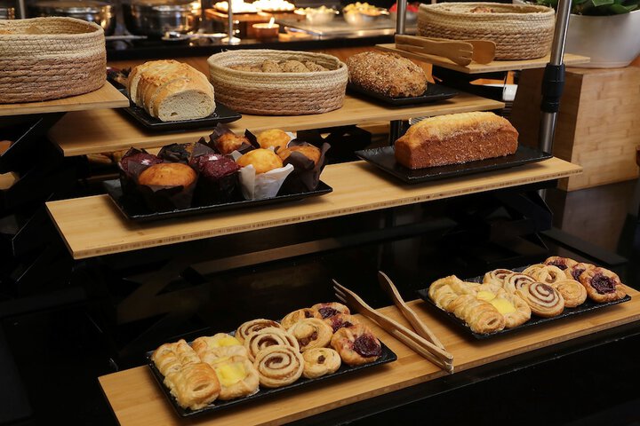 Breakfast/Coffee Service 87 of 105