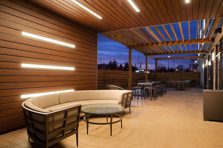 Hotel Exterior 54 of 54