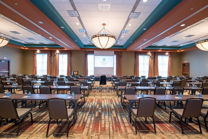 Embassy Suites by Hilton Albuquerque