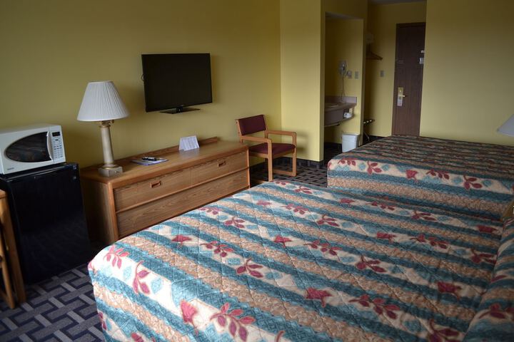 Room 32 of 52