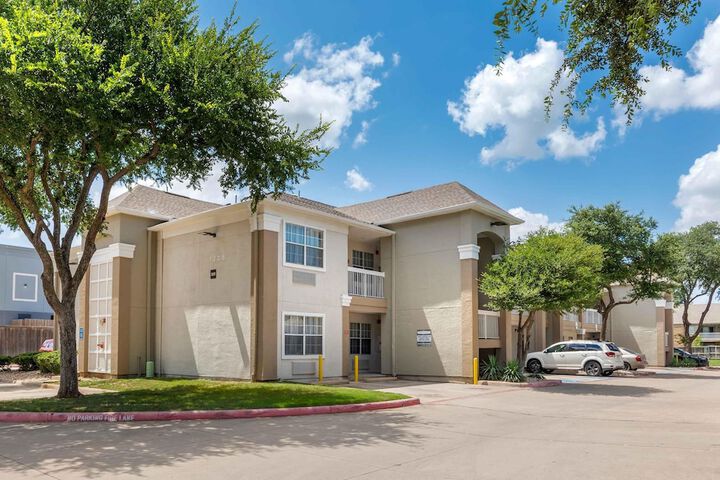 Extended Stay America Suites Arlington