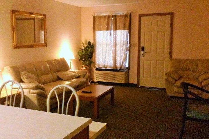Room 22 of 43