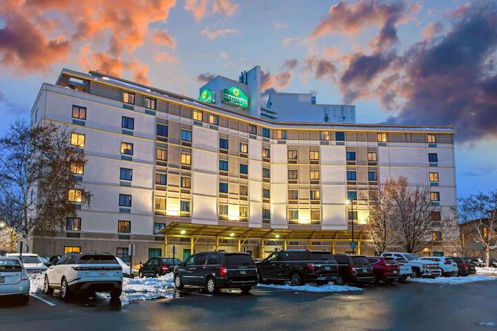 Hotel 4 of 54