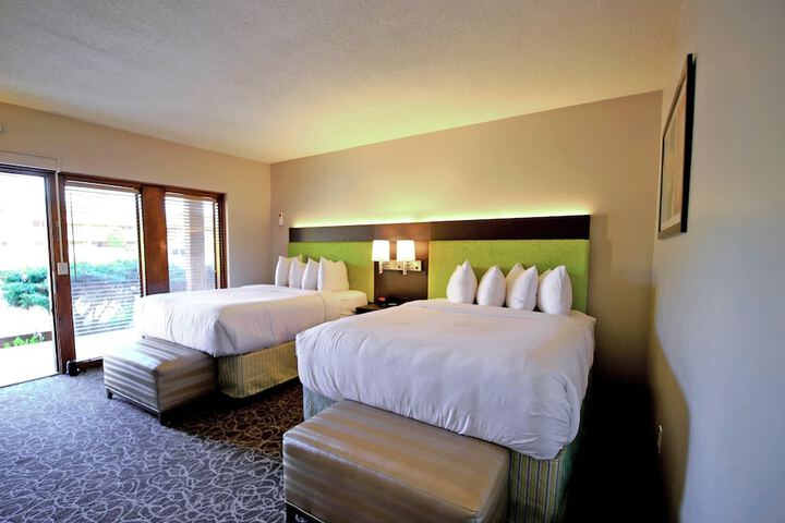 El Sendero Inn an Ascend Collection Hotel