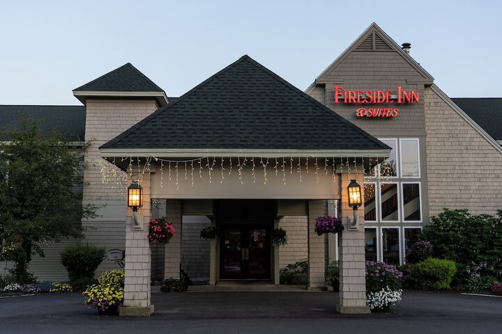 Fireside Inn & Suites - Belfast