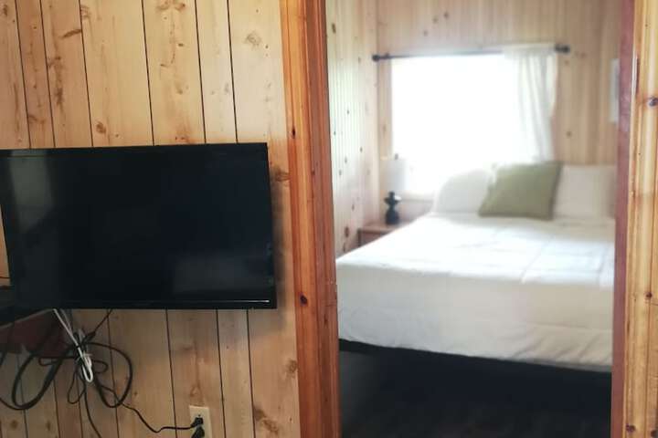 Room 30 of 85