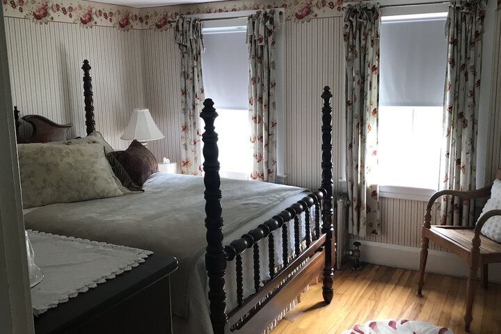 Room 53 of 62