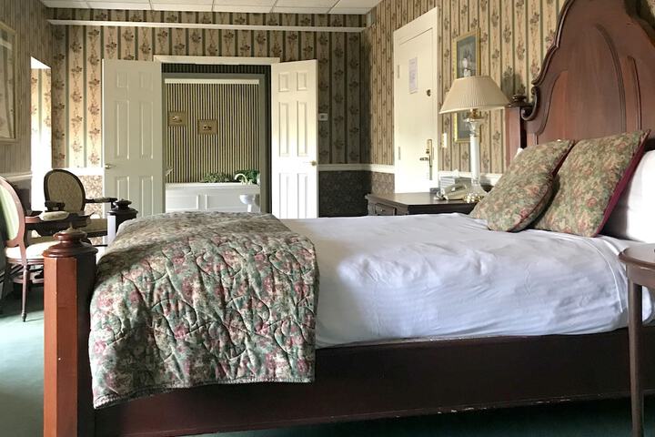 Waynebrook Inn Est 1865