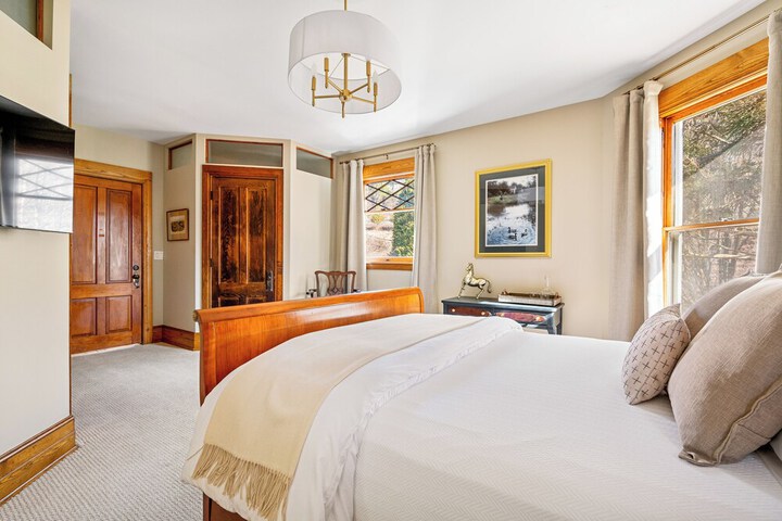 Stratton Creek Inn