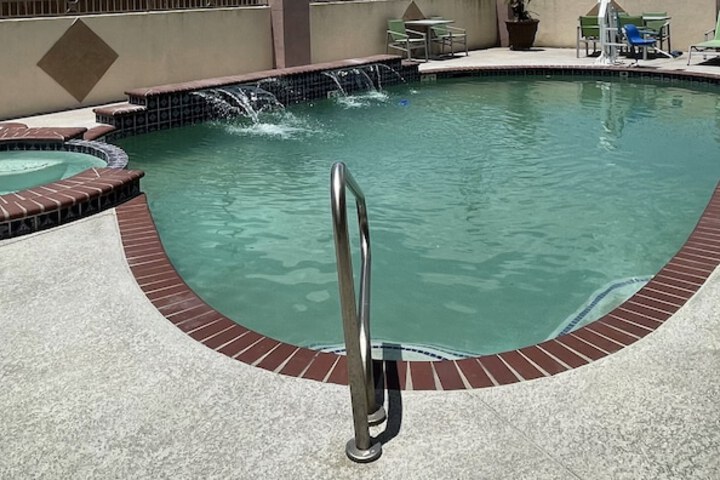 Pool 7 of 36