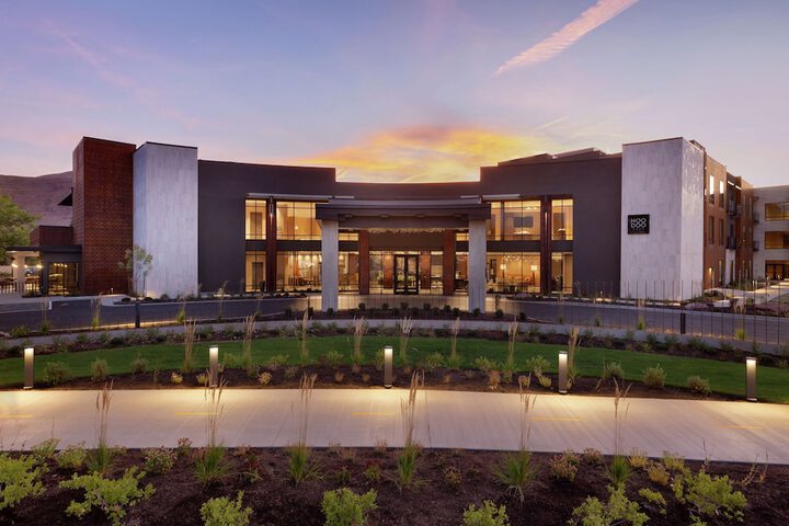 Hoodoo Moab Curio Collection by Hilton