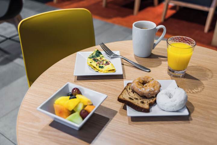 HYATT house Boston / Waltham