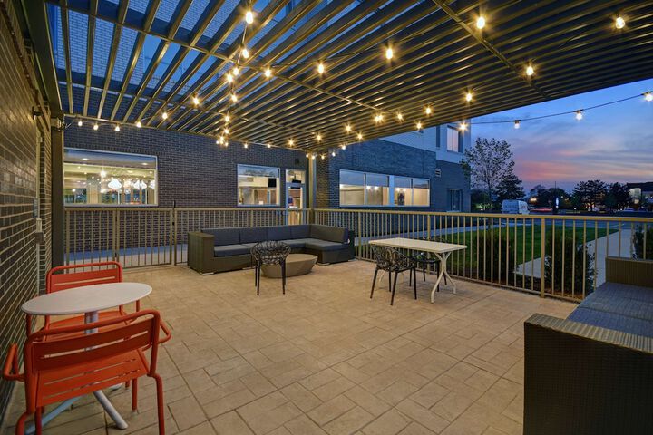 Terrace/Patio 34 of 34
