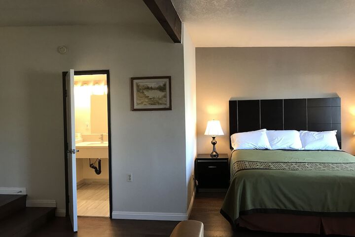Manhattan Inn & Suites - LAX