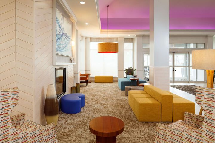 Hotel Interior 6 of 31