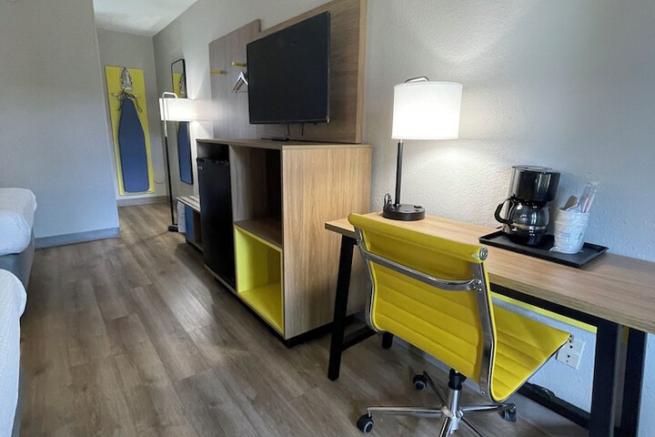 Room 29 of 54