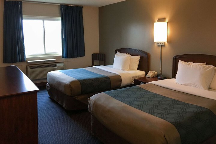 Room 13 of 48