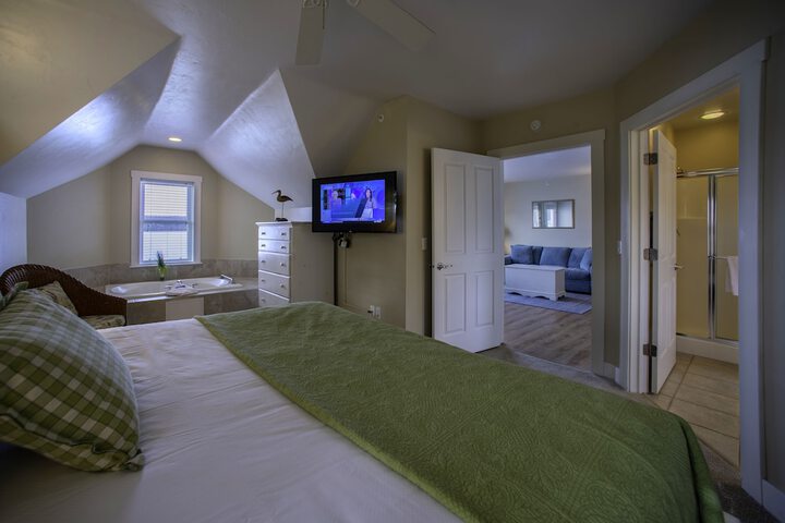 Room 139 of 177