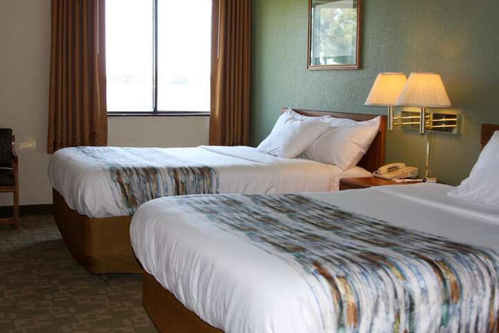 Barkers Island Inn Resort