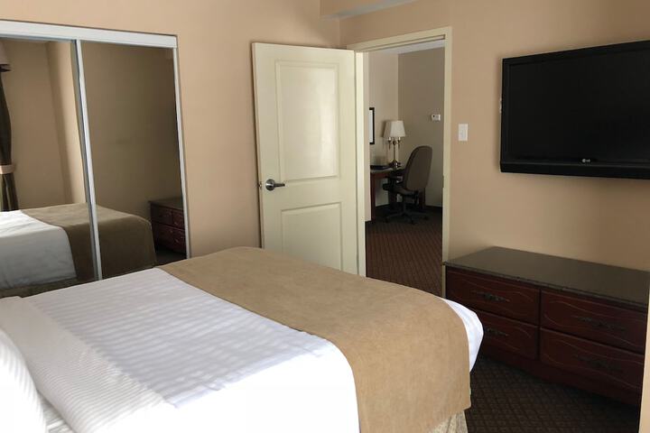 Room 42 of 55