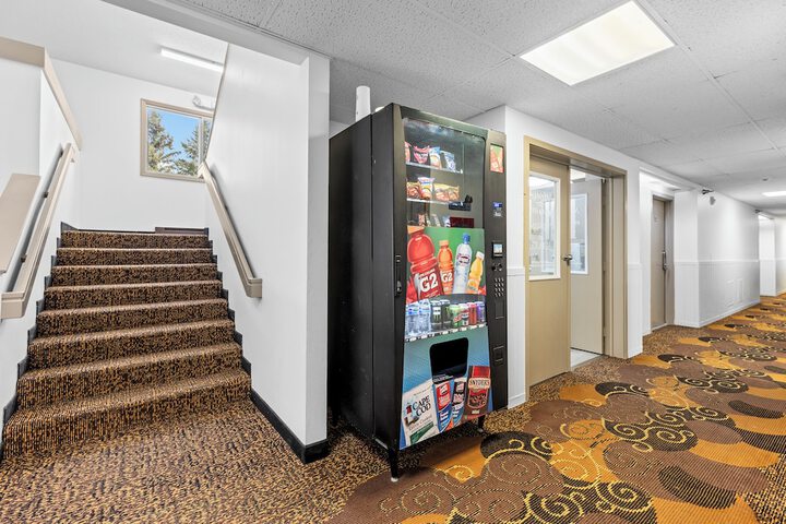 Nisswa Hotel and Suites