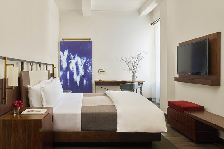 Room 26 of 62