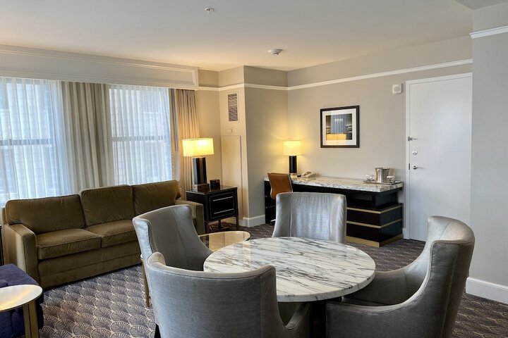 Hilton President Kansas City