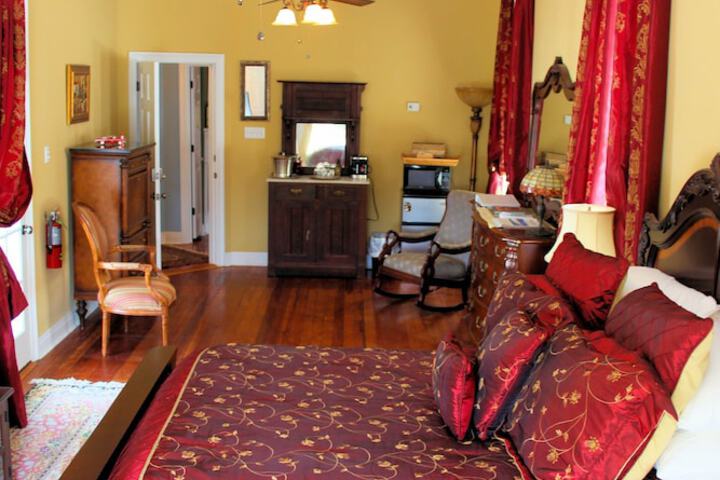 Rising Sun Bed & Breakfast