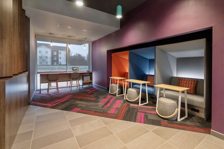 Hotel Interior 14 of 41