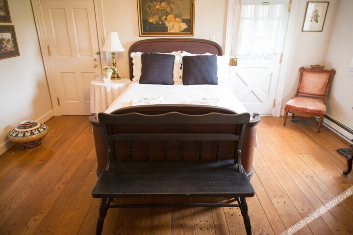 Inn at Stone Manor