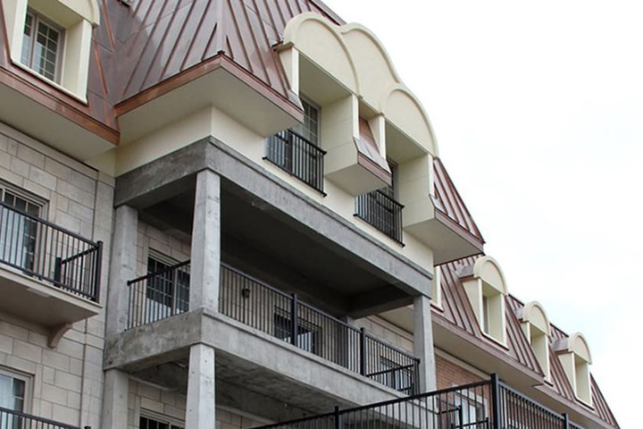 Hotel 2 of 43