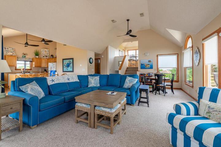 Climate Change - Duck Sea Tern, Oceanside, 280 Yds to Beach, Pool, Hot Tub, Pets OK