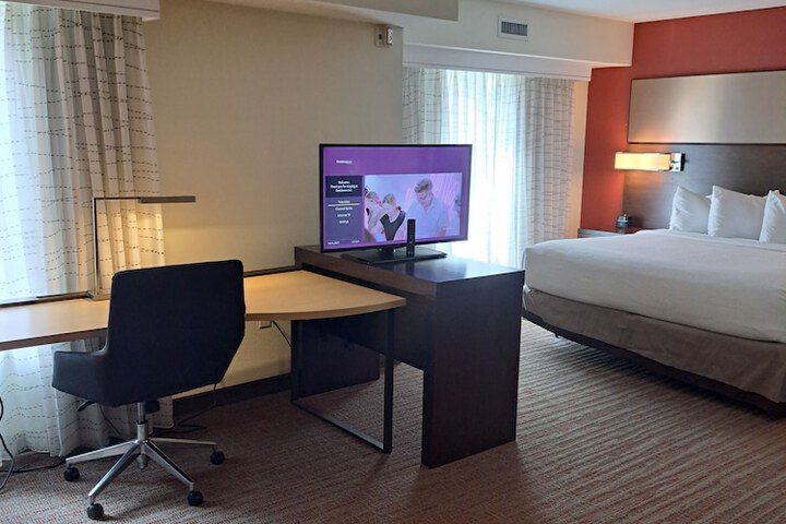 Room 12 of 46