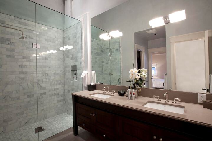 Element 52 Auberge Collection