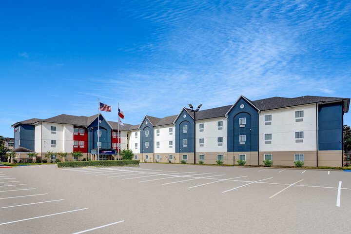 Candlewood Suites Lake Jackson Clute by IHG