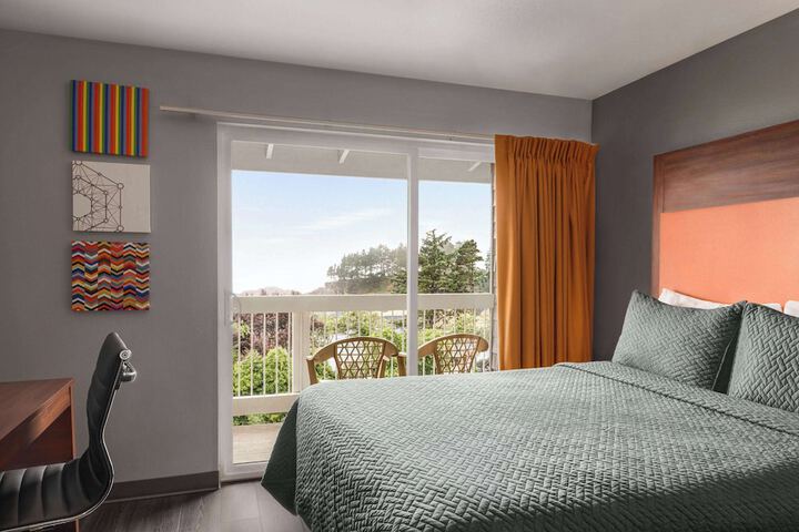 Travelodge by Wyndham Depoe Bay