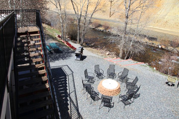 Argo Inn and Suites