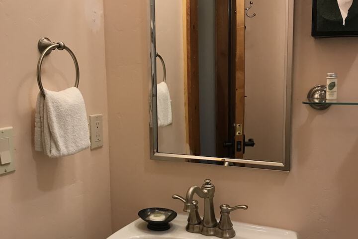 Room 54 of 65