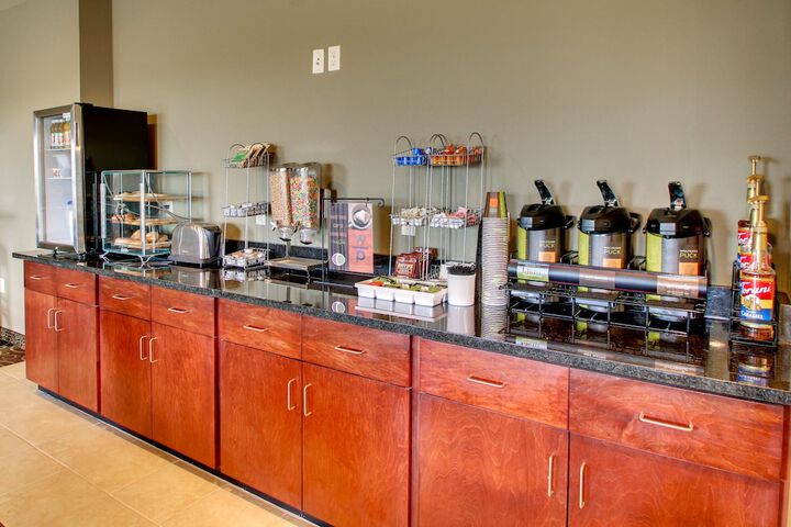 Breakfast/Coffee Service 45 of 53