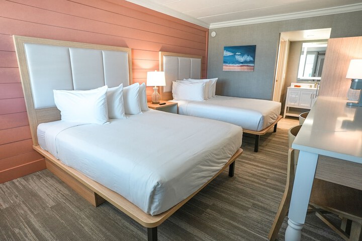 Spray Beach Oceanfront Hotel