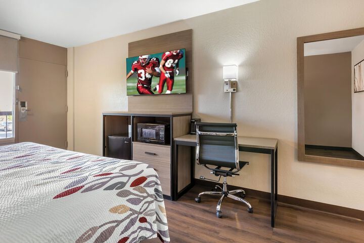 Room 15 of 41