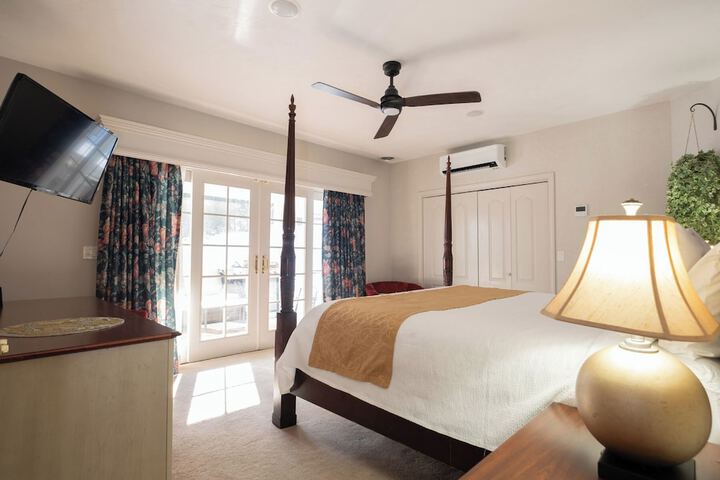 Nordic Village Resort