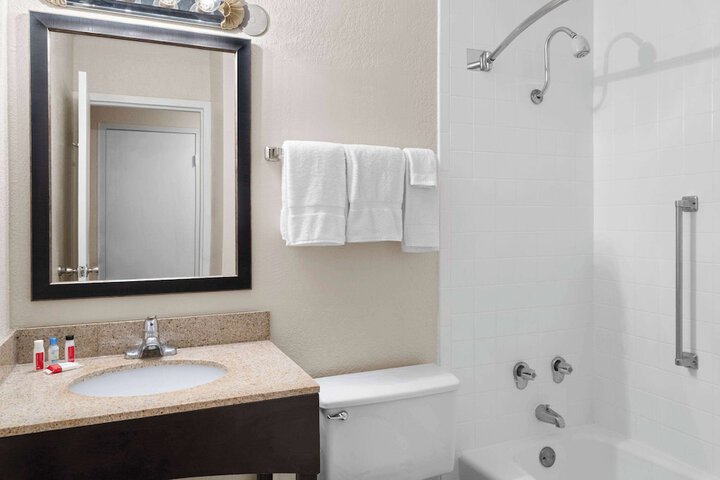 Travelodge by Wyndham Gaylord