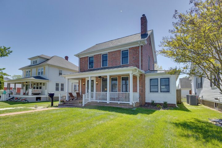 Beautiful Colonial Home on the Choptank River
